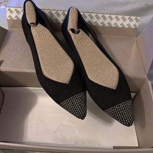 Rothy’s licorice cap toe point flats (retired)